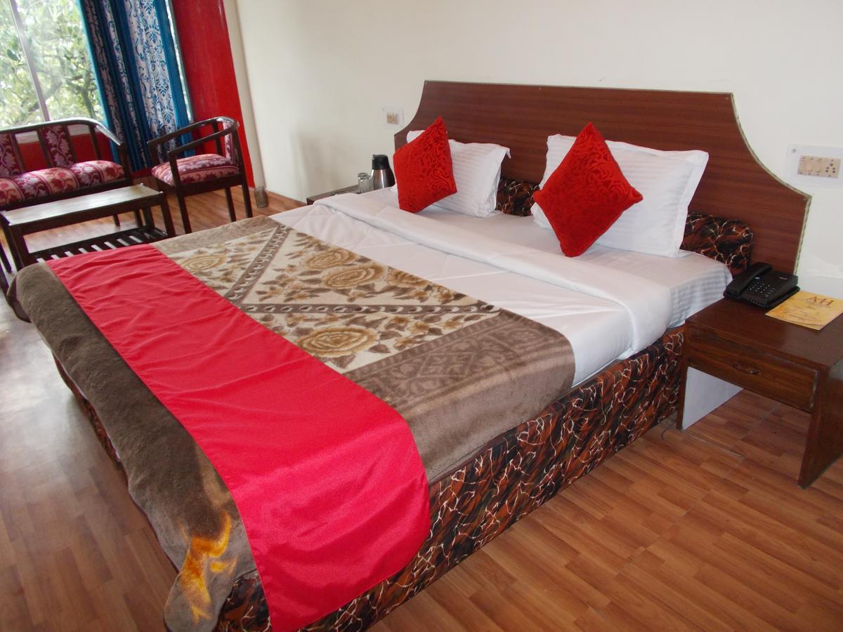 Anamika Hotel Nainital Bagian luar foto