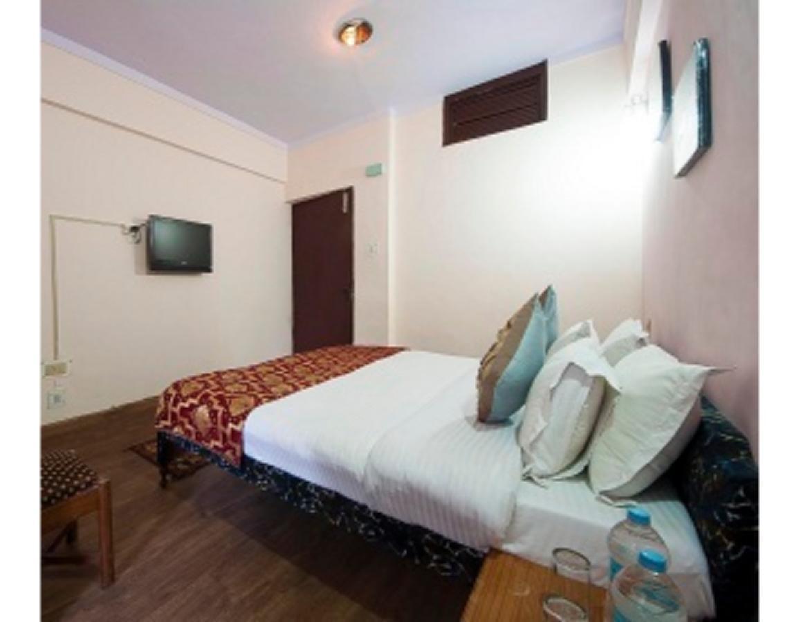 Anamika Hotel Nainital Bagian luar foto